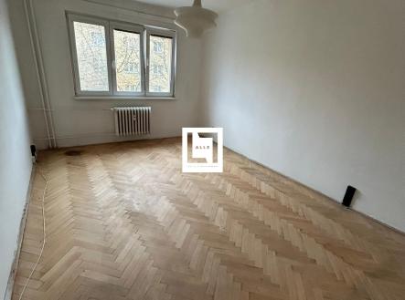 IMG-20250425-WA0001 | Prodej bytu, 2+1, 53 m²