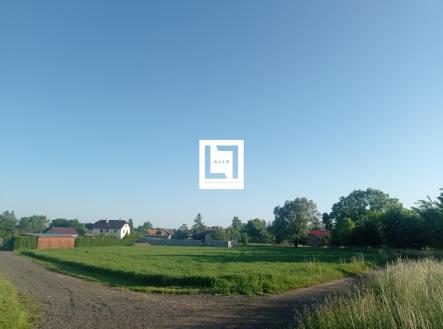 WhatsApp Image 2023-06-01 at 13.54.47 (1) | Prodej - pozemek pro bydlení, 703 m²