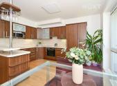 Prodej bytu, 3+kk, 120 m²