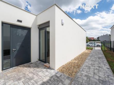 Pronájem - dům/vila, 112 m²