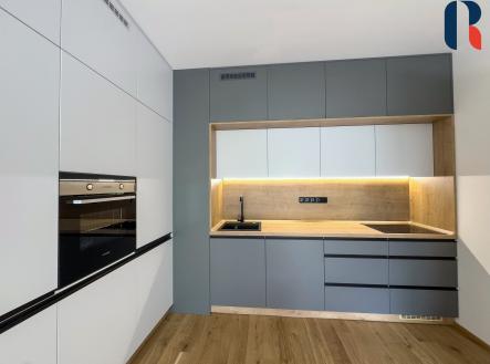 IMG_5655 | Pronájem bytu, 2+kk, 67 m²