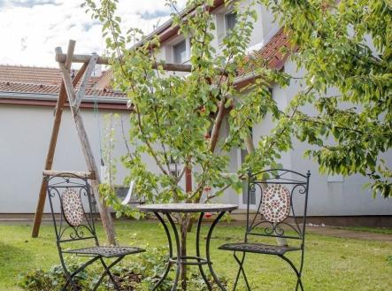 Prodej domu Zeleneč | Prodej - dům/vila, 97 m²