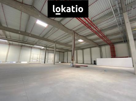 IMG_5289 | Pronájem - komerční objekt, sklad, 1 740 m²