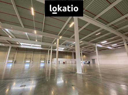 IMG_1193 | Pronájem - komerční objekt, sklad, 11 400 m²