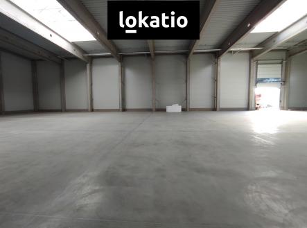 IMG_20251127_114343 | Pronájem - komerční objekt, sklad, 1 800 m²