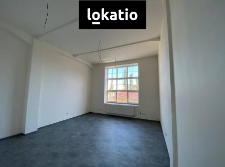 IMG_0759 | Pronájem - komerční objekt, sklad, 2 400 m²