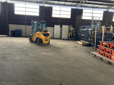 hala3.jpg | Pronájem - skladovací prostor, 300 m²
