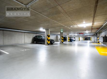 sifarska-foto-final-18.jpg | Prodej - malý objekt/garáž