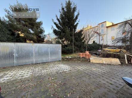 img-1750.jpeg | Prodej - nájemní dům, 400 m²