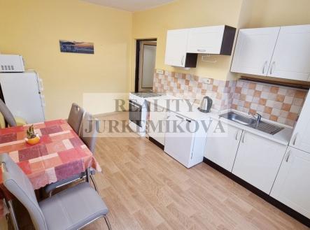 Pronájem bytu, 1+1, 55 m²