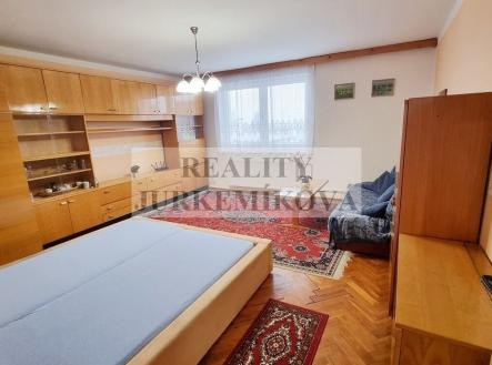 Pronájem bytu, 1+1, 55 m²