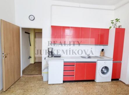 Pronájem bytu, 1+1, 50 m² obrázek