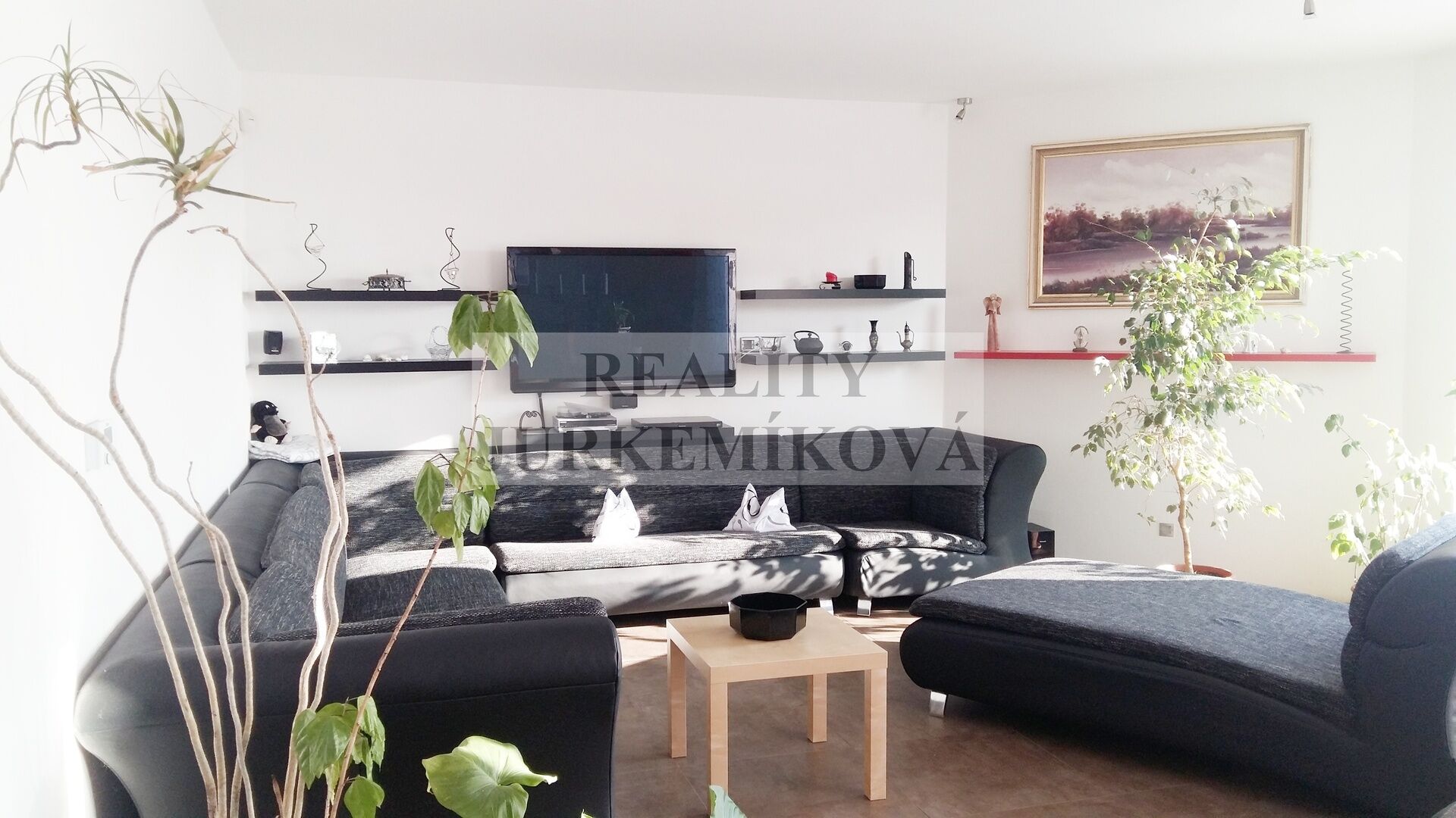 Pronájem zařízeného 1+kk v RD se zahradou – Rožnov u ČB