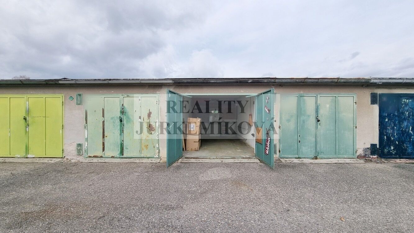 Pronájem garáže, ulice Papírenská, České Budějovice