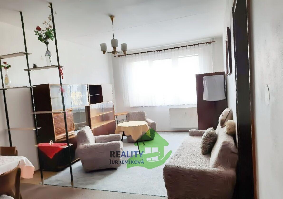 Pronájem zařízeného bytu 3+kk, Sídliště, Velešín