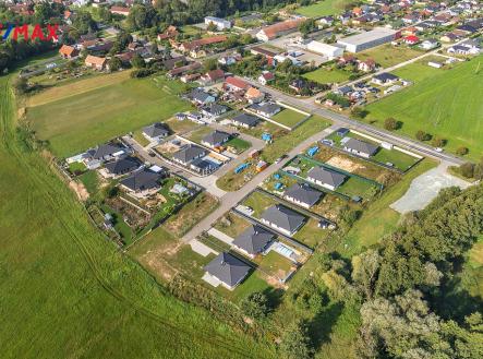 dji-20240903093321-0006-d-1.jpg | Prodej - dům/vila, 104 m²