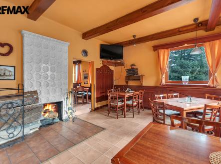 2-1.jpg | Prodej - restaurace, 340 m²