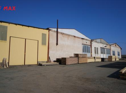 sam-0640-ipod-photo.jpg | Prodej - skladovací prostor, 2 550 m²