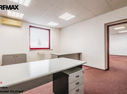 2252036-3.jpg | Prodej - kanceláře, 595 m²
