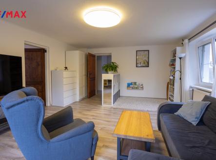 Obývací pokoj patro | Prodej - dům/vila, 170 m²