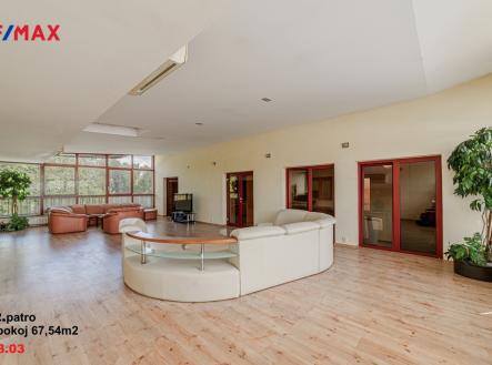 dsc1728-hdr-1.jpg | Prodej - hotel, 595 m²