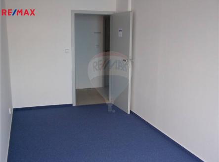 img_ae505e51c0.jpg | Pronájem - kanceláře, 13 m²