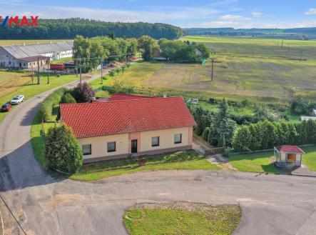 1.jpg | Prodej - dům/vila, 187 m²