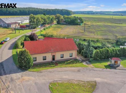 Prodej - dům/vila, 187 m² obrázek