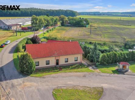 Prodej - dům/vila, 187 m² obrázek