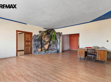 dsc02000.jpg | Prodej - dům/vila, 428 m²
