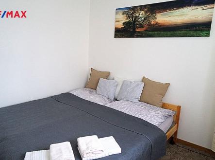 7-ipod-photo.jpg | Pronájem bytu, 2+kk, 48 m²