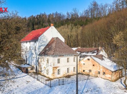 dji-20260122134608-0249-d-hdr.jpg | Prodej - dům/vila, 614 m²