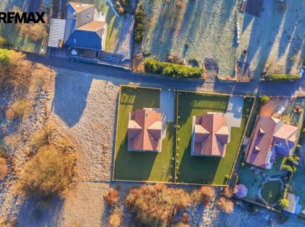 unnamed-2.png | Prodej - pozemek pro bydlení, 1 802 m²