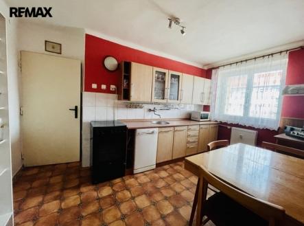 2.jpeg | Prodej bytu, 3+1, 79 m²