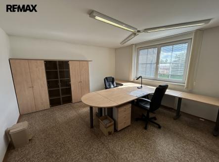 hradec-kralove-realitni-makler.jpg | Pronájem - kanceláře, 62 m²