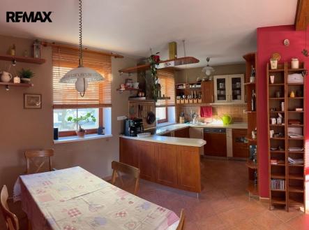 whatsapp-image-2026-01-22-at-09.16.25-1.jpeg | Prodej - dům/vila, 220 m²