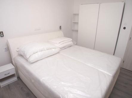 Pronájem bytu, 1+kk, 23 m²