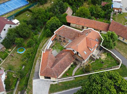 Prodej - dům/vila, 184 m²