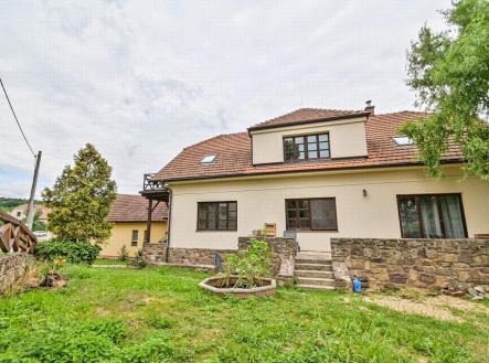 Prodej - dům/vila, 184 m²