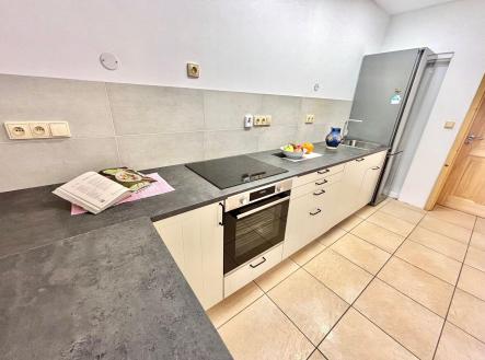 Pronájem - dům/vila, 87 m²