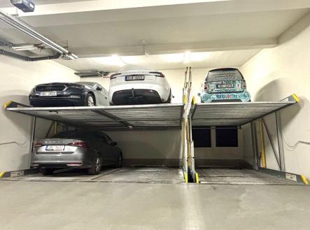 Pronájem - malý objekt/garáž