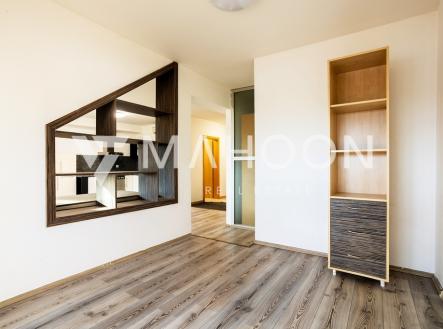 084a0055-hdr-retus.jpg | Prodej bytu, 2+kk, 79 m²