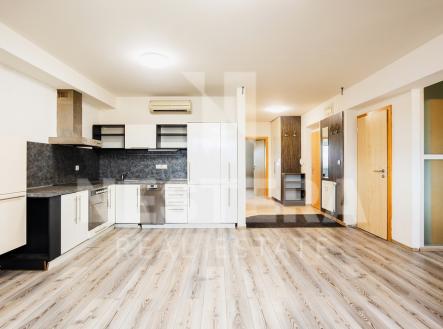 084a0108-hdr.jpg | Prodej bytu, 3+kk, 79 m²