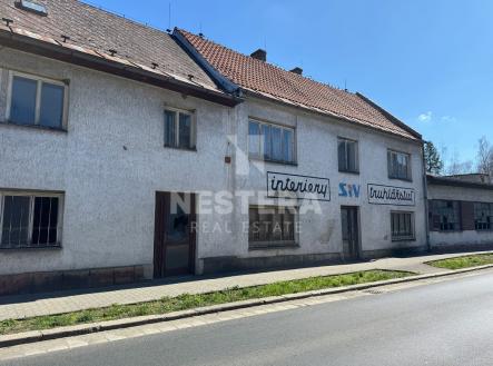 Prodej - nájemní dům, 880 m² obrázek