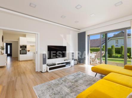dolni-brezany-8.jpg | Prodej - dům/vila, 265 m²