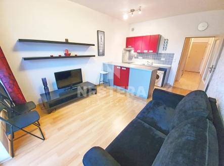 Pronájem bytu, 1+kk, 30 m² obrázek