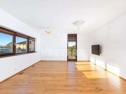 dolni-mecholupy-1.jpg | Prodej bytu, 4+kk, 115 m²