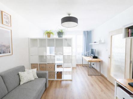 img-9646-2.png | Prodej bytu, 3+1, 76 m²