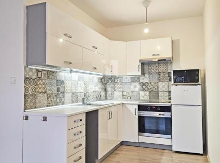 2b.jpg | Prodej bytu, 2+kk, 47 m²