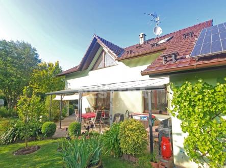 1.jpg | Prodej - dům/vila, 197 m²